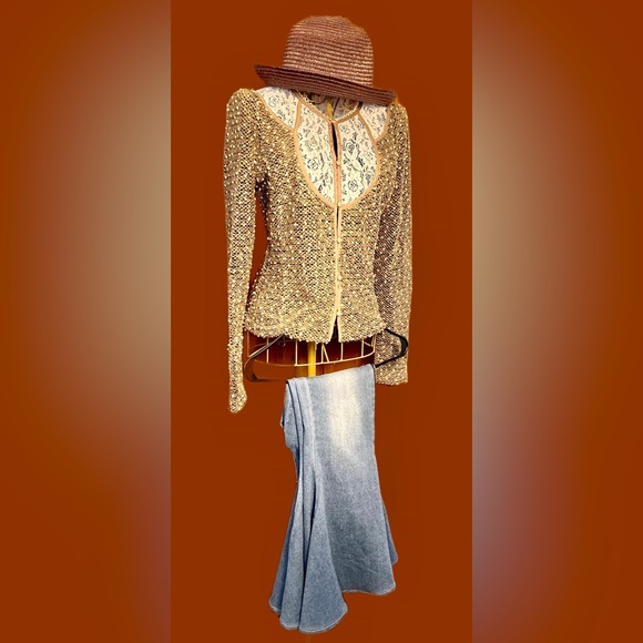 ONLY 1 LEFT, Size Medium Boho Brown and Ivory Ryu Top, Textured with Dot Detail - Picture 10 of 15